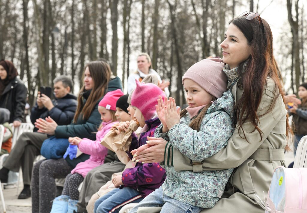 Волшебный мир театра ожил в усадьбе Кривякино img 20260329 140821 141