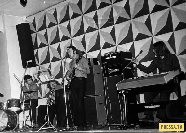 Демография умирает не из-за мужчин — мы потеряли живое общение 1494839967 1b82adecc7a66de02aff092c8fece609