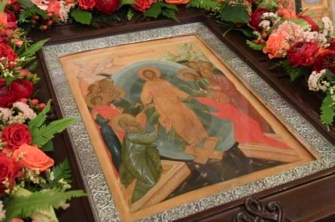 Свет Пасхи объединил Воскресенск: глава округа обратился к жителям img 20260412 082049 444