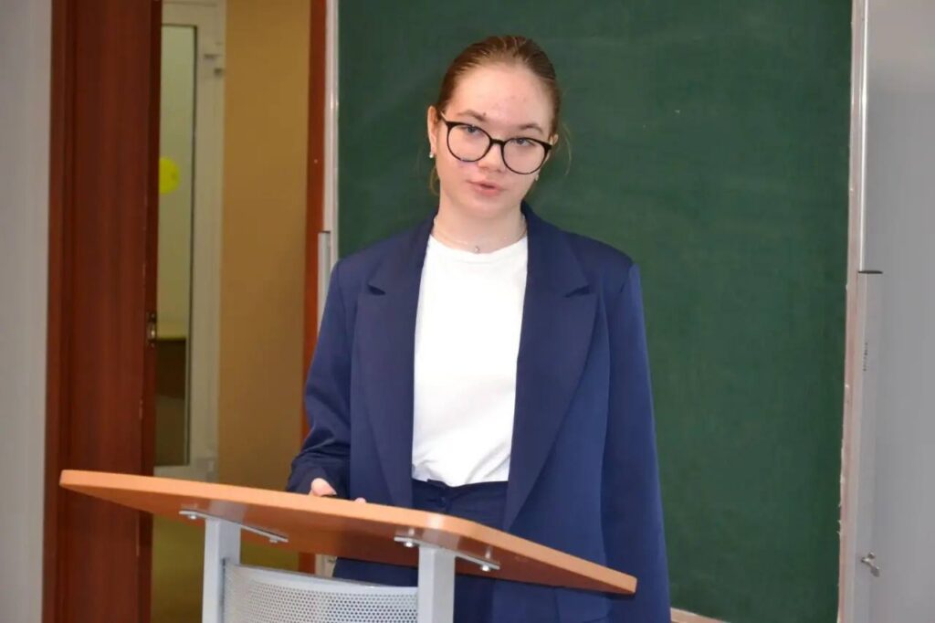 В Воскресенске выбрали лучших юных химиков — но не всё так очевидно img 20260421 103145 189