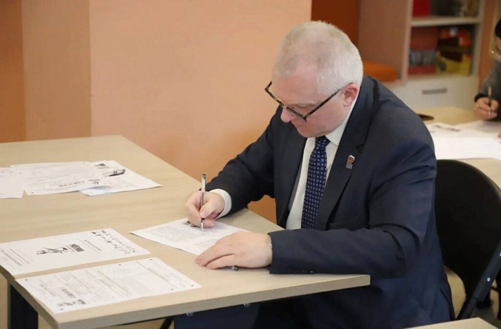 В Воскресенске «Диктант Победы» напомнил, зачем важно знать войну img 20260424 215914 535