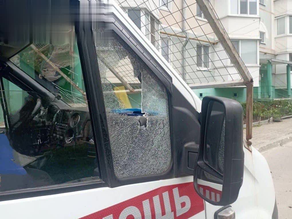 ВСУ ударили дважды: после атаки на 18-летнего парня под удар попала скорая com.bongasoft.addremovewatermark img 20260512 074741 763 1